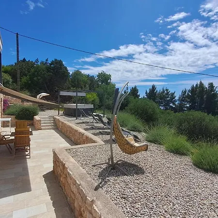 Stjepan Apartamento Zavala